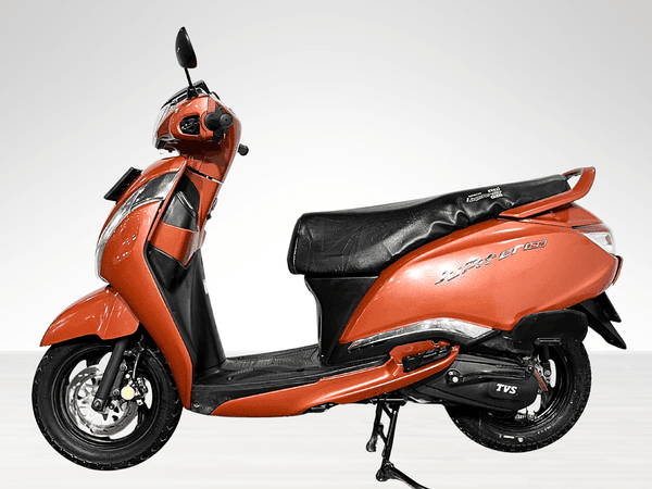 Used 2024 TVS Jupiter 125 Disc - Alloy Wheel for sale in Delhi - photo 1