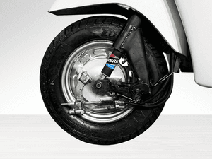 Used 2017 Honda Activa 4G Standard (BS IV) for sale in Delhi - thumbnail 5