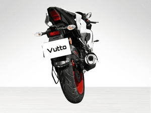 Used 2025 Yamaha R15 V4 Racing Blue for sale in Delhi - thumbnail 4