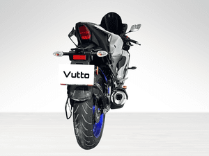 Used 2025 Yamaha R15 V4 M for sale in Delhi - thumbnail 4