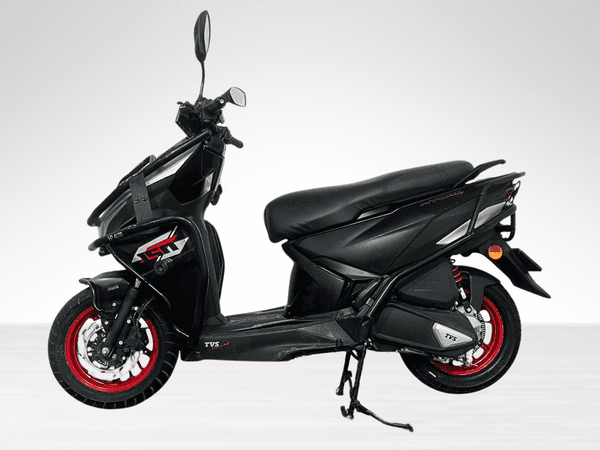 Used 2025 TVS Ntorq 150 Standard for sale in Delhi - photo 1