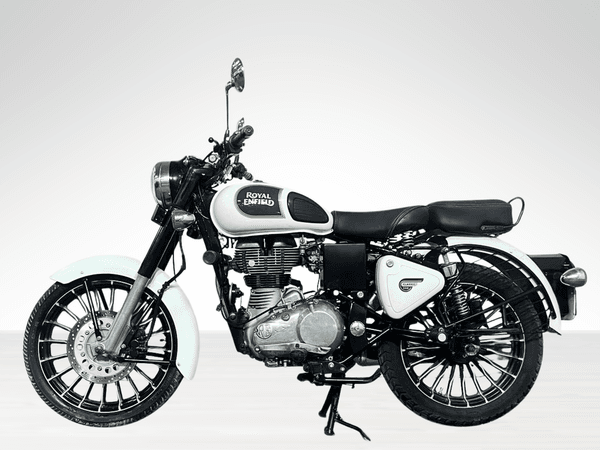 Used 2016 Royal Enfield Classic 350 Redditch - Single Channel ABS for sale in Delhi - photo 1