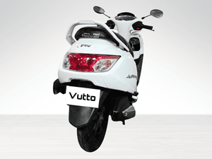 Used 2025 TVS Jupiter 125 Disc - Alloy Wheel for sale in Delhi - thumbnail 4