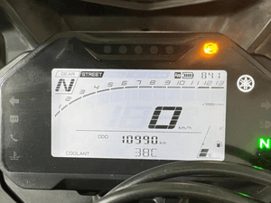Used 2024 Yamaha R15 V4 Racing Blue for sale in Delhi - thumbnail 8