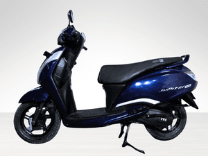 Used 2022 TVS Jupiter 125 Drum - Alloy Wheel for sale in Delhi