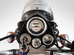 Used 2021 Royal Enfield Classic 350 Signals for sale in Delhi - thumbnail 8