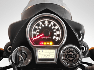 Used 2023 Royal Enfield Classic 350 Classic Dark - Dual Channel ABS for sale in Gurgaon - thumbnail 8