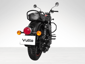 Used 2023 Royal Enfield Classic 350 Classic Dark - Dual Channel ABS for sale in Gurgaon - thumbnail 4