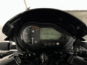 Used 2024 Bajaj Pulsar 125 Carbon Single Seat for sale in Delhi - thumbnail 8