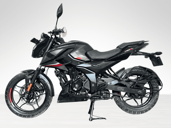 Used 2022 Bajaj Pulsar N160 Dual Channel ABS for sale in Delhi - photo 1