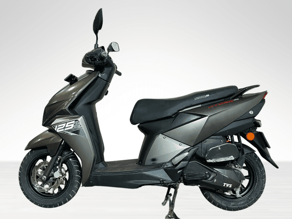 Used 2019 TVS Ntorq 125 Disc for sale in Delhi - photo 1