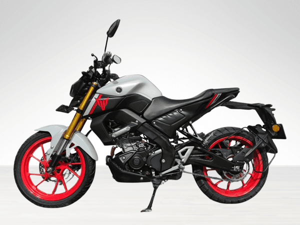 Used 2024 Yamaha MT 15 V2 Deluxe for sale in Gurgaon - photo 1