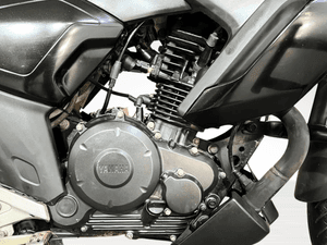Used 2023 Yamaha FZS Fi V4 Deluxe for sale in Delhi - thumbnail 7