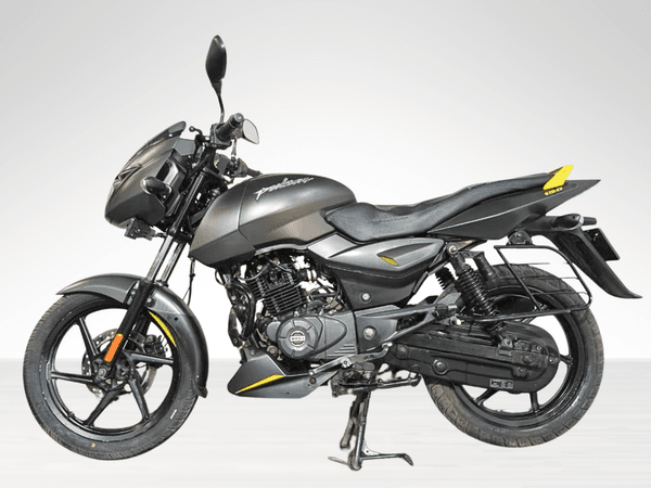 Used 2021 Bajaj Pulsar 150 Single Disc for sale in Delhi - photo 1