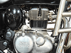 Used 2024 Royal Enfield Classic 350 Halcyon - Dual Channel ABS for sale in Delhi - thumbnail 7