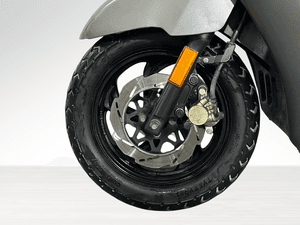 Used 2024 TVS Jupiter 125 Disc - Alloy Wheel for sale in Delhi - thumbnail 5