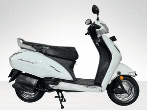 Used 2017 Honda Activa 4G Standard (BS IV) for sale in Delhi - thumbnail 2