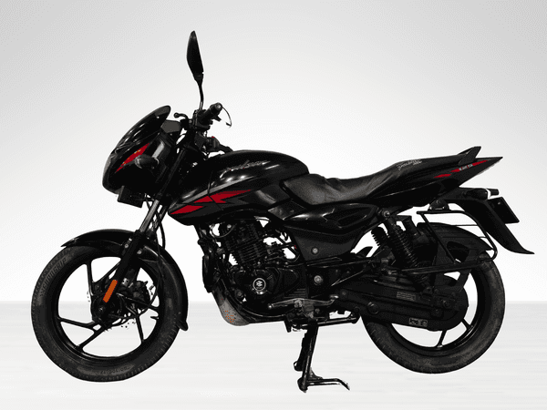 Used 2024 Bajaj Pulsar 125 Disc for sale in Gurgaon - photo 1