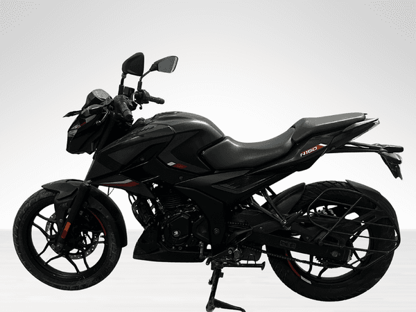 Used 2023 Bajaj Pulsar N160 Dual Channel ABS for sale in Jaipur - photo 1