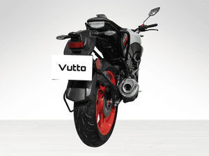 Used 2024 Yamaha MT 15 V2 Deluxe for sale in Gurgaon - thumbnail 4