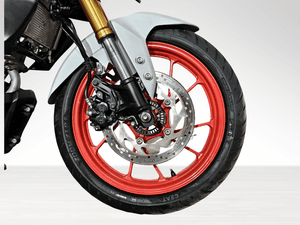 Used 2024 Yamaha MT 15 V2 Deluxe for sale in Gurgaon - thumbnail 5