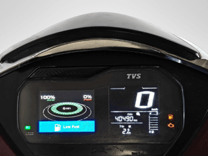 Used 2024 TVS Jupiter 125 SmartXonnect for sale in Delhi - thumbnail 7