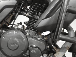 Used 2024 Yamaha FZS Fi V4 Deluxe for sale in Delhi - thumbnail 7
