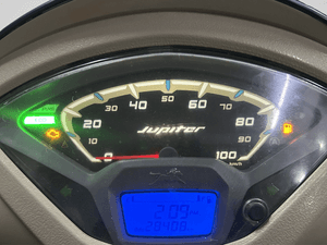 Used 2020 TVS Jupiter ZX Drum - AOL for sale in Jaipur - thumbnail 7