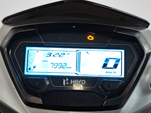 Used 2025 Hero Xoom Combat Edition for sale in Delhi - thumbnail 7