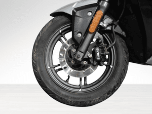 Used 2025 Hero Xoom Combat Edition for sale in Delhi - thumbnail 5