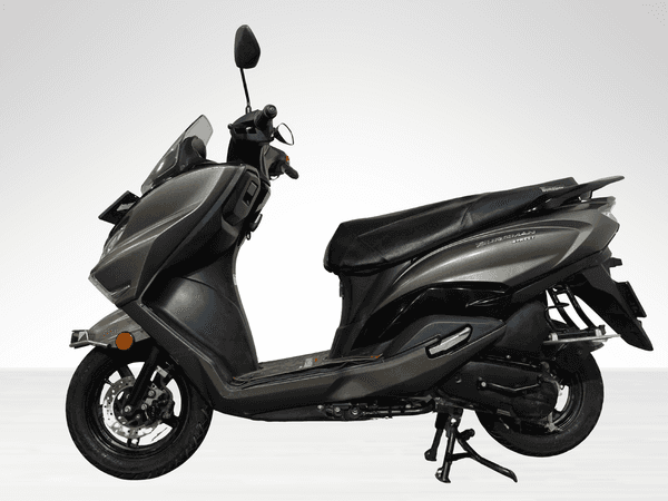 Used 2024 Suzuki Burgman Street 125 EX for sale in Delhi - photo 1