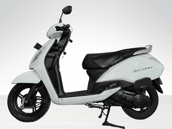 Used 2024 TVS Jupiter Drum Alloy for sale in Gurgaon - photo 1