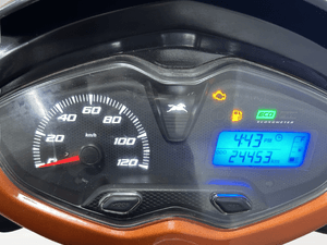 Used 2023 TVS Jupiter 125 Disc - Alloy Wheel for sale in Jaipur - thumbnail 7