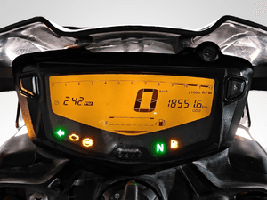 Used 2021 TVS Apache RTR 160 4V Dual Disc - ABS for sale in Delhi - thumbnail 8