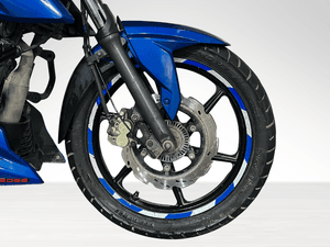 Used 2023 TVS Apache RTR 160 4V Dual Disc - ABS for sale in Delhi - thumbnail 5