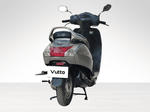 Used 2017 Honda Activa 4G Standard (BS IV) for sale in Delhi - thumbnail 4