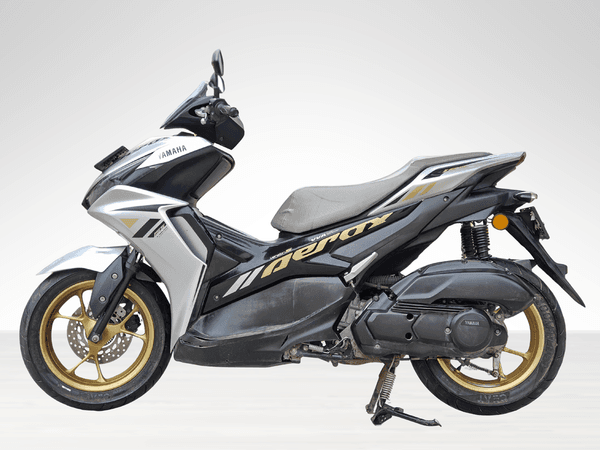 Used 2025 Yamaha Aerox 155 S for sale in Delhi - photo 1