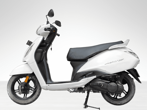 Used 2022 TVS Jupiter Drum Alloy for sale in Delhi - photo 1