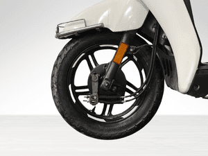Used 2024 TVS Jupiter 125 Drum - Steel Wheel for sale in Delhi - thumbnail 5