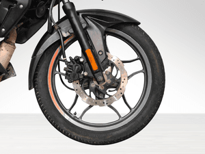 Used 2024 Bajaj Pulsar NS125 Bluetooth for sale in Delhi - thumbnail 5