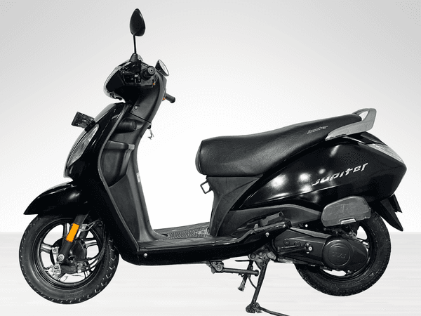 Used 2024 TVS Jupiter Drum Alloy for sale in Delhi - photo 1
