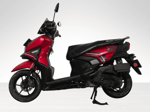 Used 2024 Yamaha Ray ZR 125 Disc for sale in Gurgaon - thumbnail 1