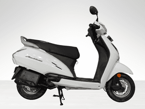 Used 2017 Honda Activa 4G Standard (BS IV) for sale in Gurgaon - thumbnail 2