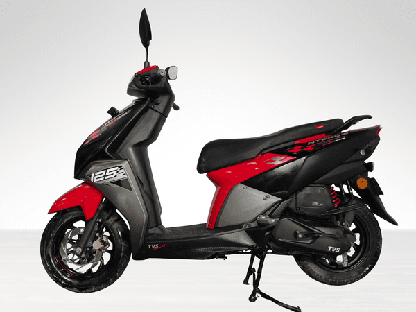Used 2022 TVS Ntorq 125 Race Edition for sale in Delhi - photo 1