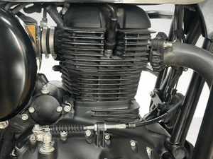 Used 2025 Royal Enfield Classic 350 Classic Dark - Dual Channel ABS for sale in Jaipur - thumbnail 7