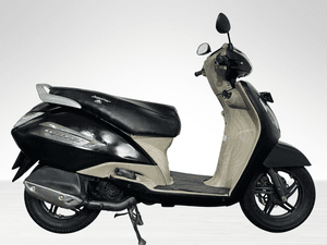 Used 2024 TVS Jupiter ZX Disc for sale in Delhi - thumbnail 2
