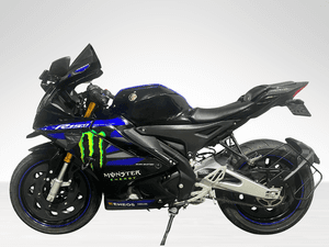 Used 2025 Yamaha R15 V4 M for sale in Gurgaon - thumbnail 1