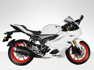 Used 2023 Yamaha R15 V4 Racing Blue for sale in Delhi - thumbnail 2