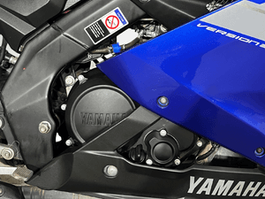 Used 2024 Yamaha R15 V3 Racing Blue - ABS BS VI for sale in Delhi - thumbnail 7