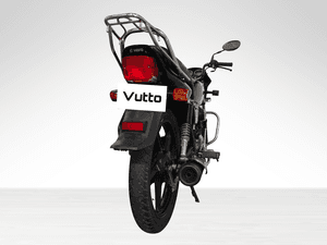 Used 2025 Hero Splendor Plus Black and Accent Edition for sale in Delhi - thumbnail 4